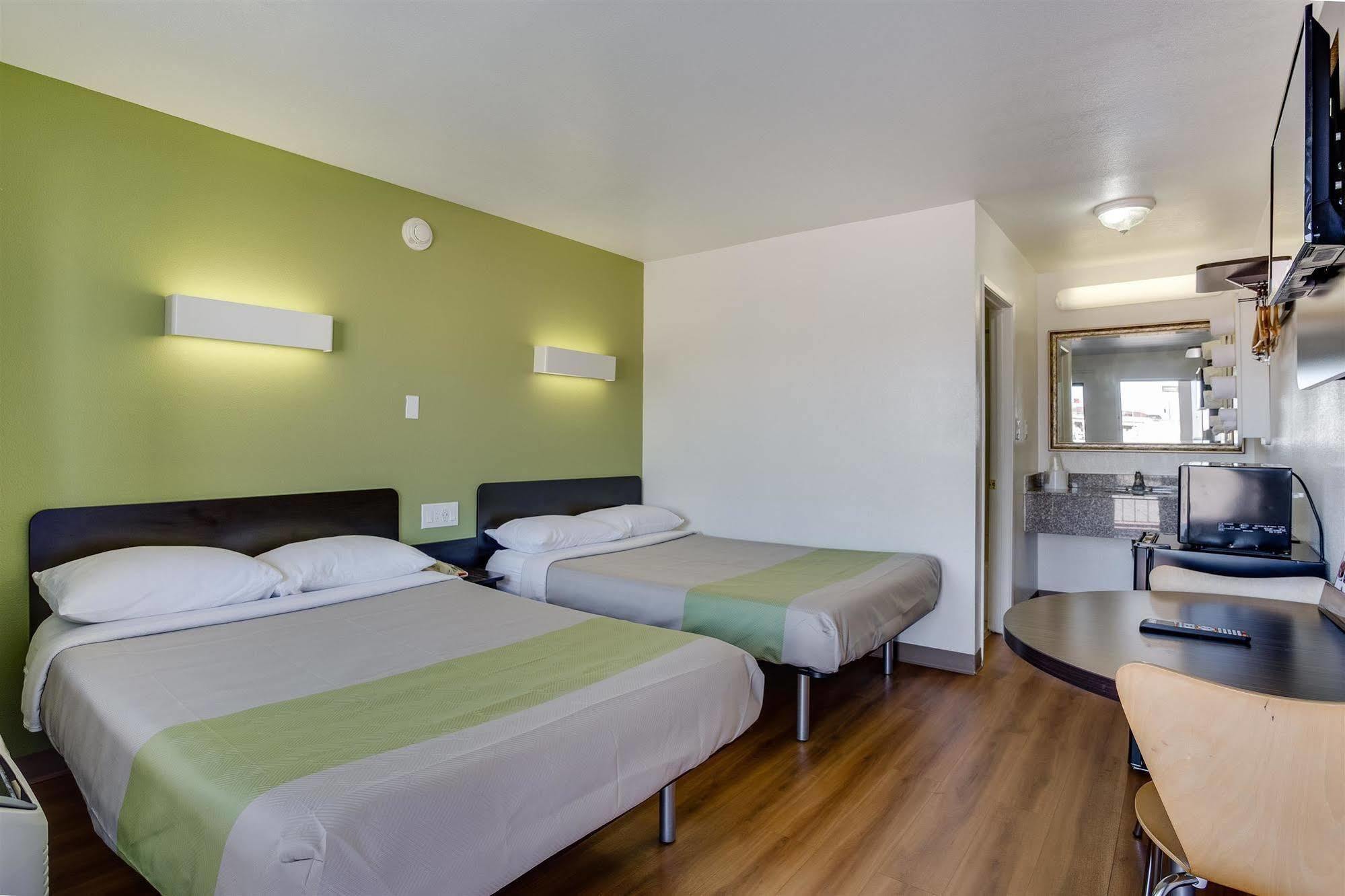 Motel 6-El Paso, Tx - West ภายนอก รูปภาพ